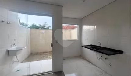 Condomínio com 2 quartos à venda em Ipês (polvilho) - SP