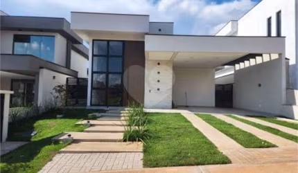Casa com 3 quartos à venda em Residencial Pecan - SP