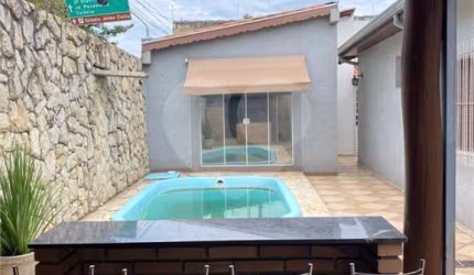 Casa com 3 quartos à venda em Jardim Shangai - SP