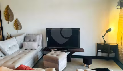 Casa com 2 quartos à venda em Centro - SP