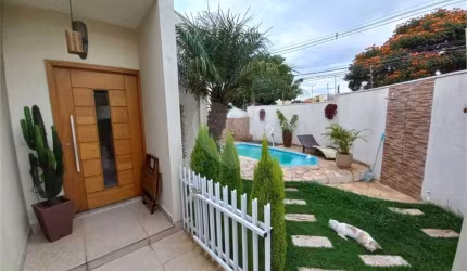 Casa com 3 quartos à venda em Jardim Sarapiranga - SP