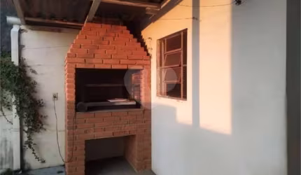 Casa com 3 quartos à venda em Jardim Maria - SP
