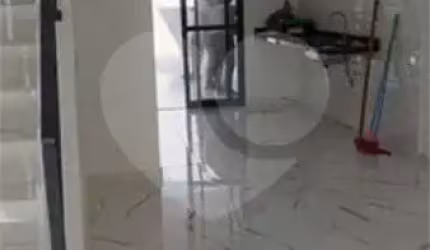 Sobrado com 3 quartos à venda em Jardim Dos Pinheiros - SP