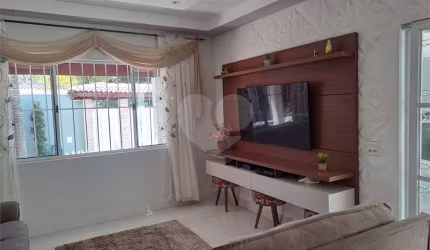Casa com 3 quartos à venda em Vila Nova Medeiros - SP