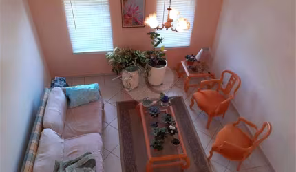 Casa com 4 quartos para locação em Jardim Europa - SP