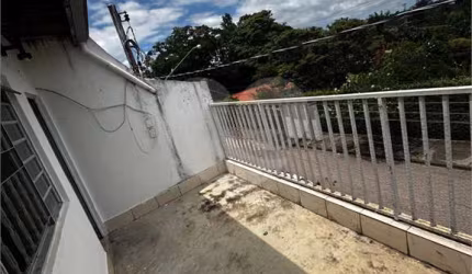 Prédio inteiro à venda em Corrupira - SP