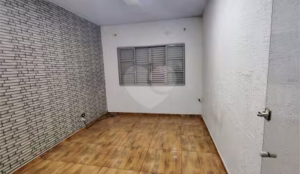 Casa com 1 quartos à venda em Vila Rami - SP