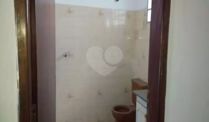Casa com 4 quartos à venda em Parque Guarani - SP