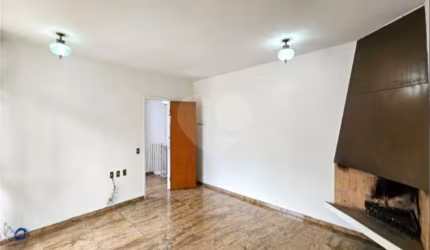Casa com 4 quartos à venda em Chácara Urbana - SP