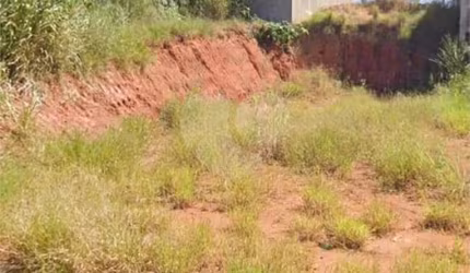 Terreno à venda em Residencial Tosi - SP