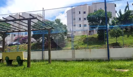 Apartamento com 2 quartos para locação em Vila Nambi - SP