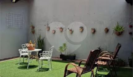 Casa com 3 quartos para locação em Jardim Cristina - SP