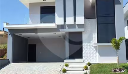 Condomínio com 3 quartos à venda em Jardim Celeste - SP