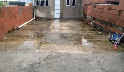 Casa com 1 quartos à venda em Jardim Das Angélicas - SP