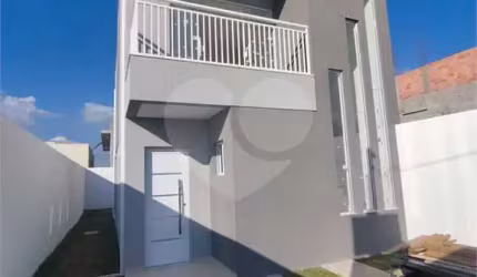 Casa com 3 quartos à venda em Canjica (terra Preta) - SP
