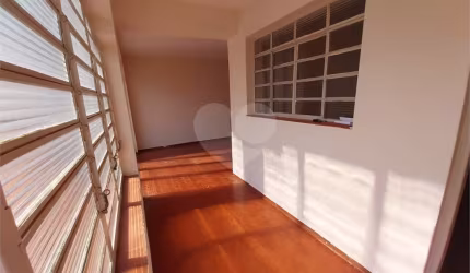 Casa com 3 quartos à venda em Jardim Nossa Senhora Auxiliadora - SP