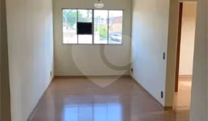 Apartamento com 2 quartos à venda em Vila Proost De Souza - SP