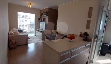 Apartamento com 3 quartos à venda em Vila Lacerda - SP