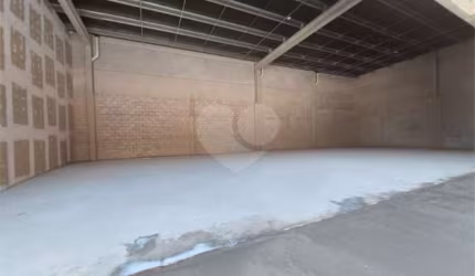 Salão Comercial para locação em Engordadouro - SP