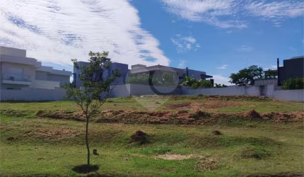 Terreno com 1 quartos à venda em Loteamento Residencial E Comercial Horto Florestal - SP