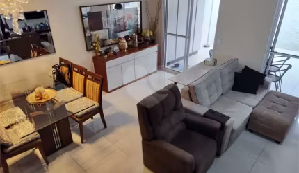 Condomínio com 3 quartos à venda em Engordadouro - SP