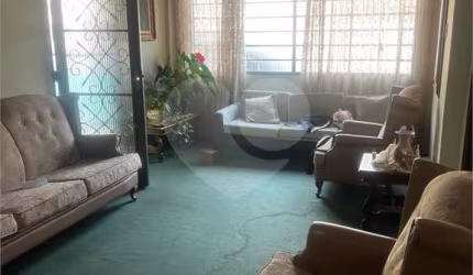 Casa com 3 quartos à venda em Vila Vianelo - SP