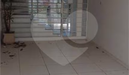 Sobrado com 5 quartos à venda em Bela Vista - SP