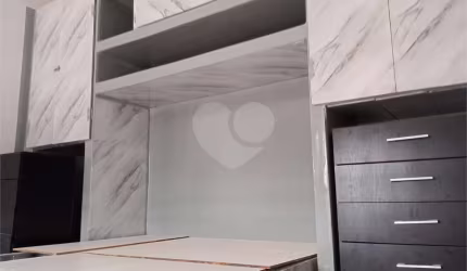 Casa com 6 quartos à venda em Vila Aparecida - SP
