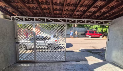 Casa com 3 quartos para locação em Jardim Tarumã - SP