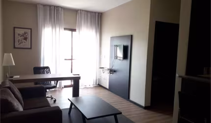 Flat com 1 quartos à venda ou para locação em Centro - SP