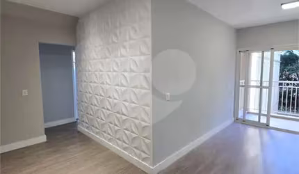 Apartamento com 3 quartos à venda ou para locação em Medeiros - SP