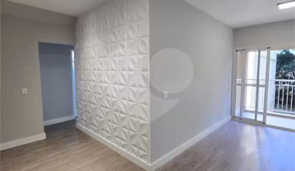Apartamento com 3 quartos à venda ou para locação em Medeiros - SP