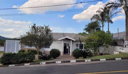 Condomínio com 4 quartos à venda ou para locação em Residencial Dos Lagos - SP