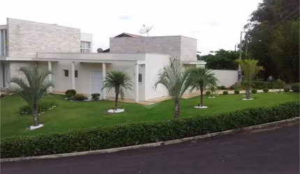 Condomínio com 4 quartos à venda em Terras De Santa Teresa - SP