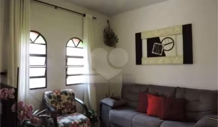 Casa térrea com 3 quartos à venda em Cidade Santos Dumont - SP