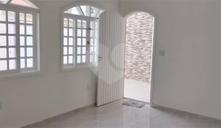Casa com 3 quartos à venda ou para locação em Cidade Nova - SP