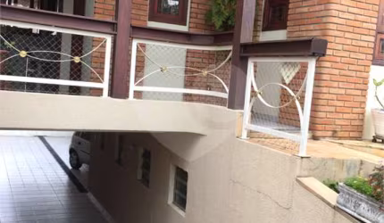 Sobrado com 4 quartos à venda em Jardim Florestal - SP