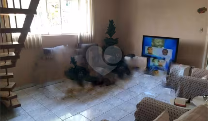 Sobrado com 2 quartos à venda em Bela Vista - SP