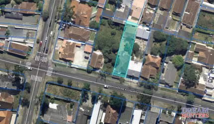 Terreno à venda na Rua Doutor Roberto Barrozo, 484, Centro Cívico, Curitiba por R$ 979.000