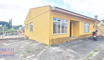 Casa com 5 quartos à venda na Rua Romano Bertagnoli, 73, Mercês, Curitiba, 163 m2 por R$ 1.049.000