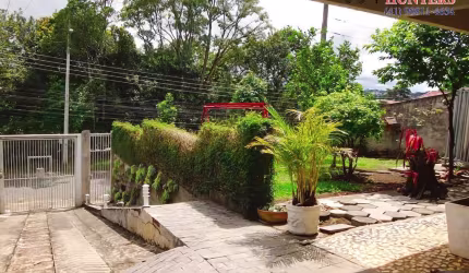 Casa com 3 quartos à venda na Rua Bernardo Carlberg, 161, São João, Curitiba, 320 m2 por R$ 1.169.000