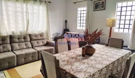 Casa com 2 quartos à venda na Rua Professor Nivaldo Braga, 568, Cajuru, Curitiba, 199 m2 por R$ 600.000
