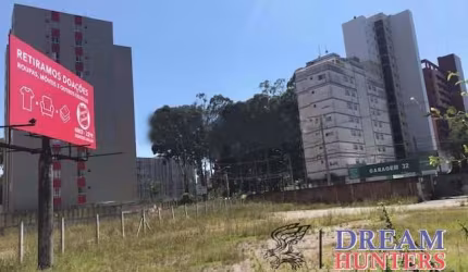 Terreno comercial à venda na Rua Calixto Razolini, 364, Portão, Curitiba por R$ 6.890.000