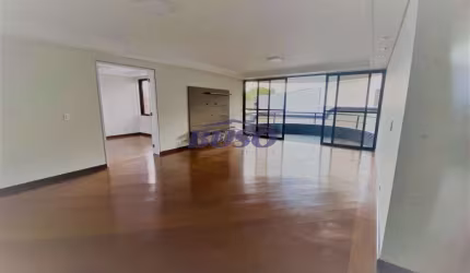 Amplo apartamento para venda no Alto da XV
