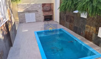 Casa Duplex Em Condomínio Da Freguesia Em Jacarepaguá