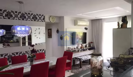 Apartamento à venda nFreguesia