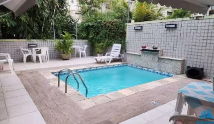 Casa com 4 quartos e 2 vagas no Ingá