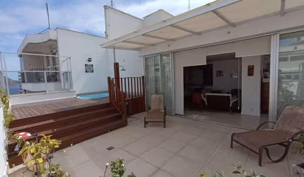 Cobertura com 3 suítes Piscina e 2 vagas no Ingá