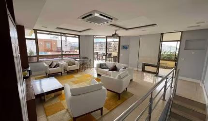 Cobertura com 4 quartos e 3 vagas em Icaraí
