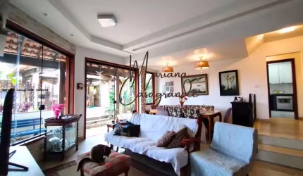 Casa para Venda em Volta Redonda, Laranjal, 3 dormitórios, 1 suíte, 2 banheiros, 2 vagas